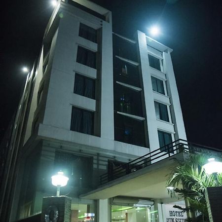 Hotel Sunshine Baharampur Exterior foto
