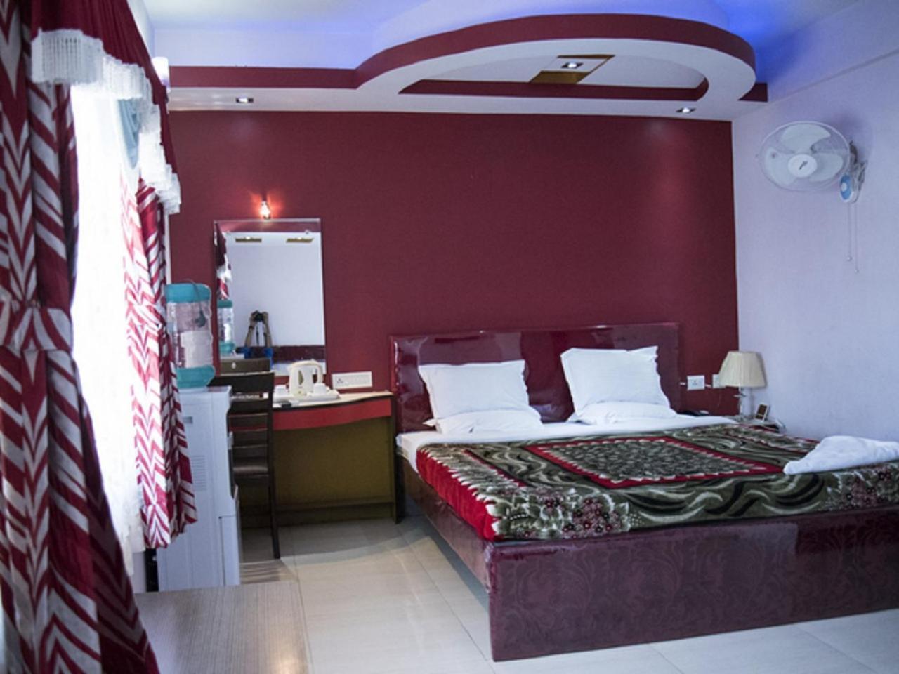 Hotel Sunshine Baharampur Exterior foto